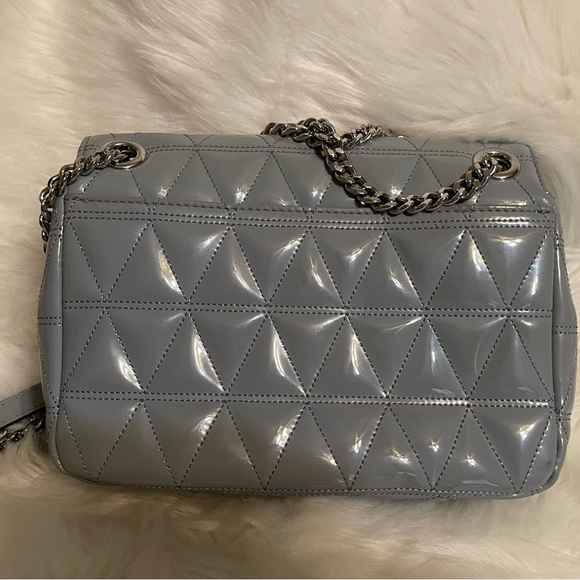 Michael Kors Vivianne Pearl Grey Patent Leather w/Adjustable Chain Strap - Picture 2 of 5